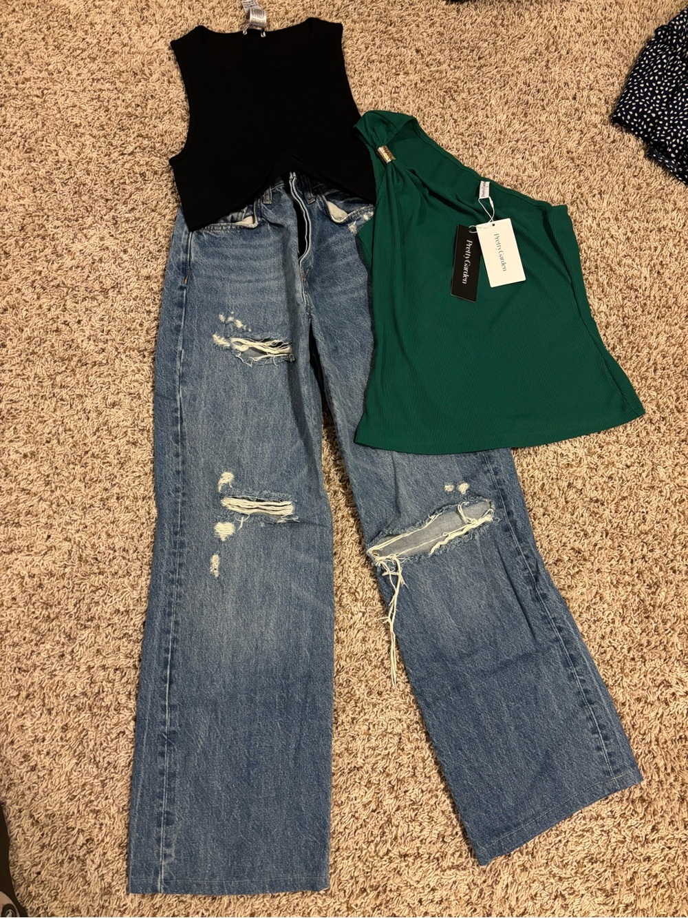 Zara Wide-Leg Jeans & Med Fitted Tank + New Amazon Medium Top